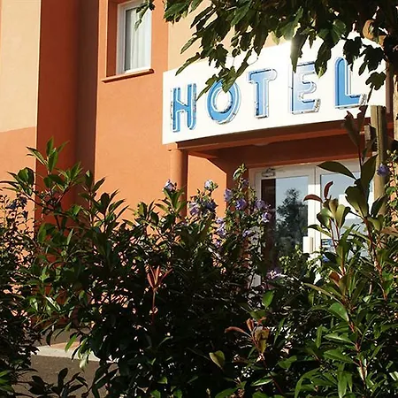 Hotel Brit Confort Villeneuve Sur Lot