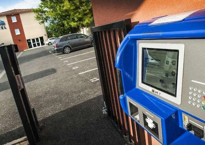 Szálloda Brit Confort Villeneuve Sur Lot Bias